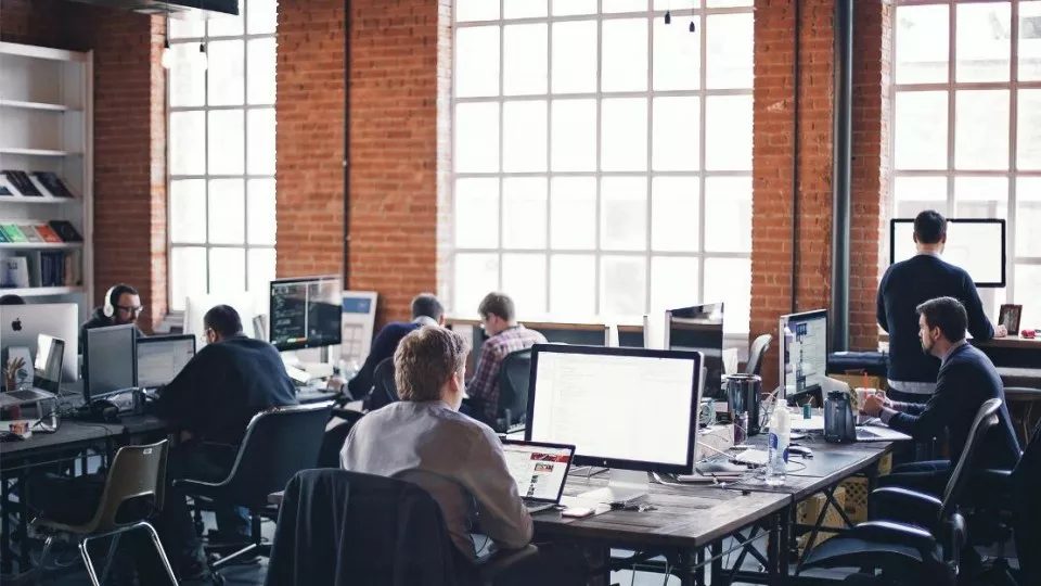 Как выбрать веб-студию в Колпашево по кейсам